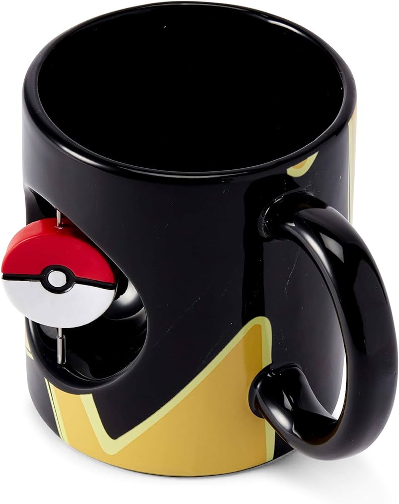 マグカップ・食器 Pokemon Made Coffee Mug (Pikachu) Official Pokemon Mug - 16.9-Ounce Black Ceramic Cup for Hot